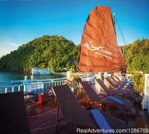 Discovering The World Heritage, Amazing Halong Bay | Ha Long City, Viet Nam | Cruises