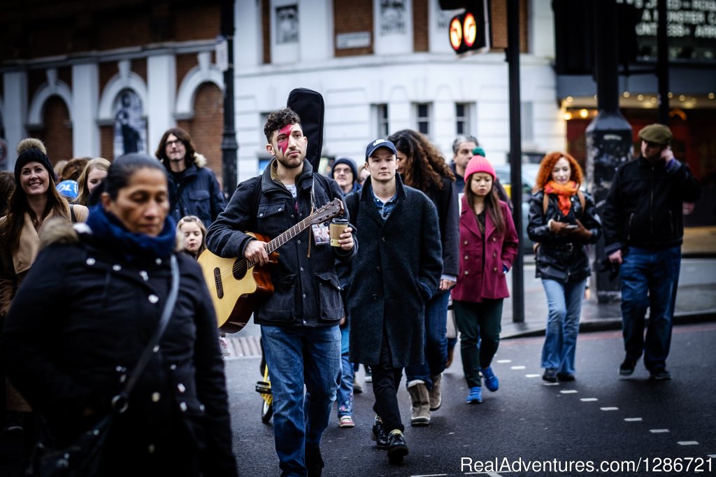 Bowie Tour London - Nick Stephenson | London's Original David Bowie Musical Walking Tour | Image #5/10 | 