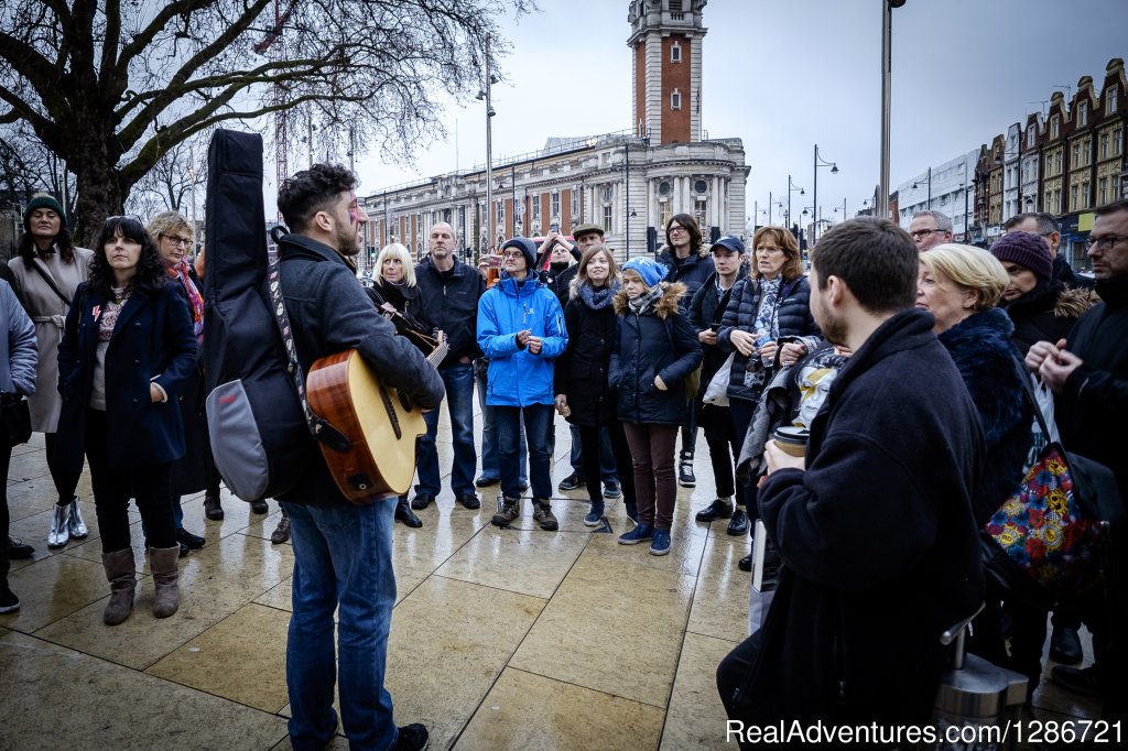 Bowie Tour London - Nick Stephenson | London's Original David Bowie Musical Walking Tour | Image #8/10 | 