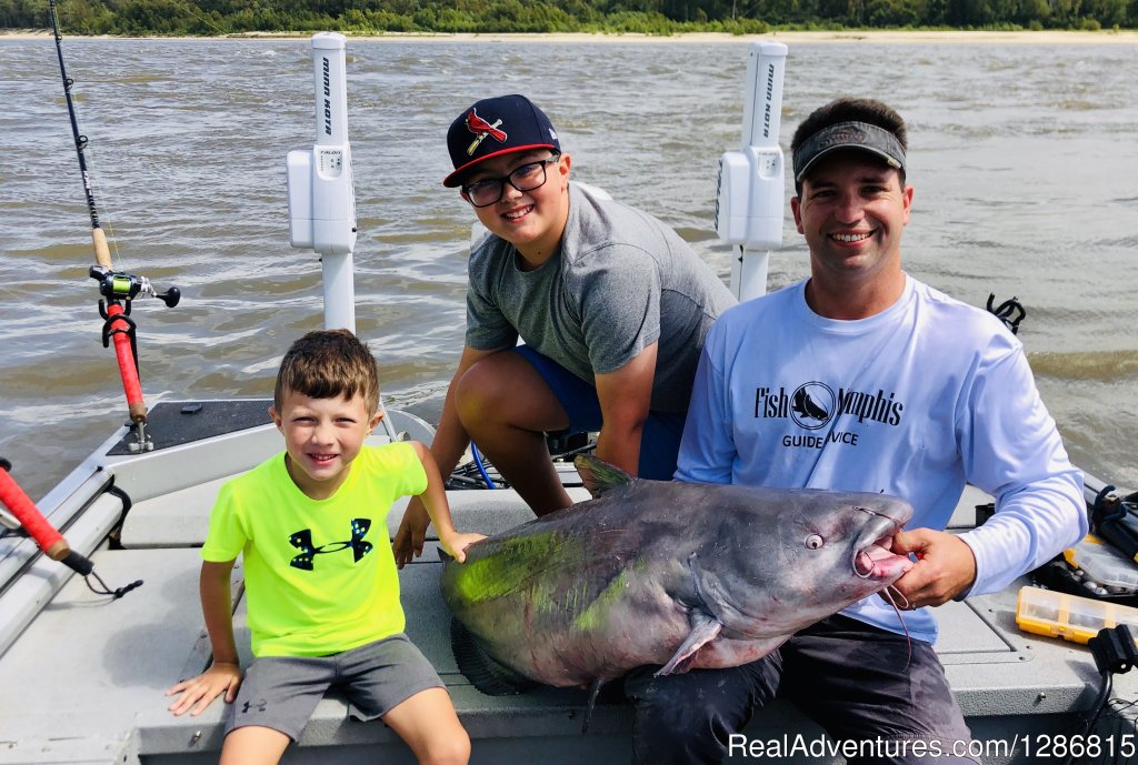 Fish Memphis for Trophy Catfish | Image #22/45 | 