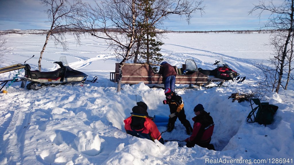 Time for lunch. | Best Fishing In Lapland | Image #6/9 | 