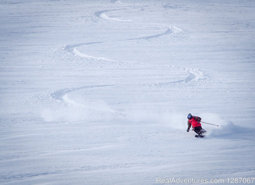 Ski instruction and ski touring in Niseko | Niseko-Cho, Japan | Skiing & Snowboarding | Image #1/1 | 