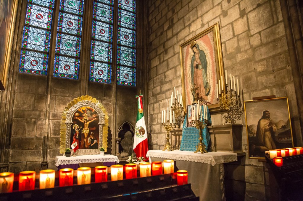 Notre Dame & Latin Quarter | Paris Notre Dame & Latin Quarter Guided Tour | Image #3/7 | 