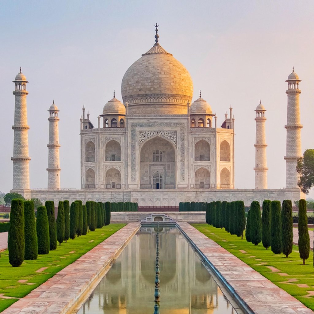 Taj Mahal Tour Packages | Royal Taj Tour | New Delhi, India | Car Rentals | Image #1/7 | 