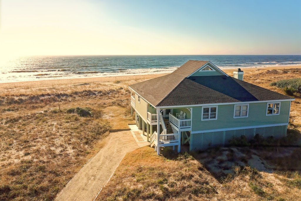 Island Vacation Rentals | Atlantic Bliss | North Carolina, North Carolina  | Tourism Center | Image #1/1 | 