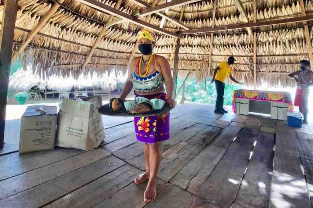 Embera Indian Village, Chagres River And Waterfall | Image #23/37 | 