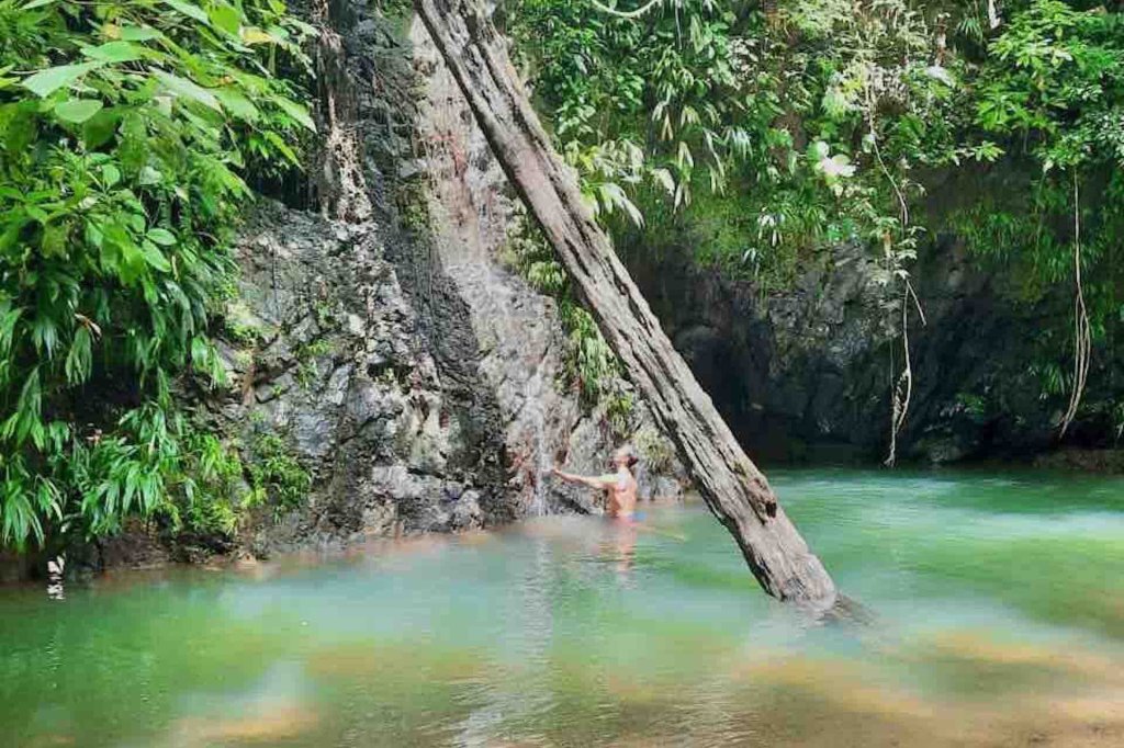 Embera Indian Village, Chagres River And Waterfall | Image #13/37 | 