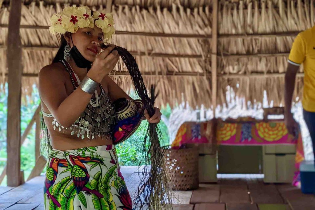 Embera Indian Village, Chagres River And Waterfall | Image #32/37 | 