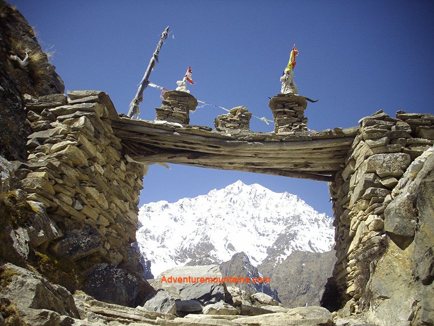 Terila Pass Nar Village | Teri La Pass Trekking | Image #2/9 | 