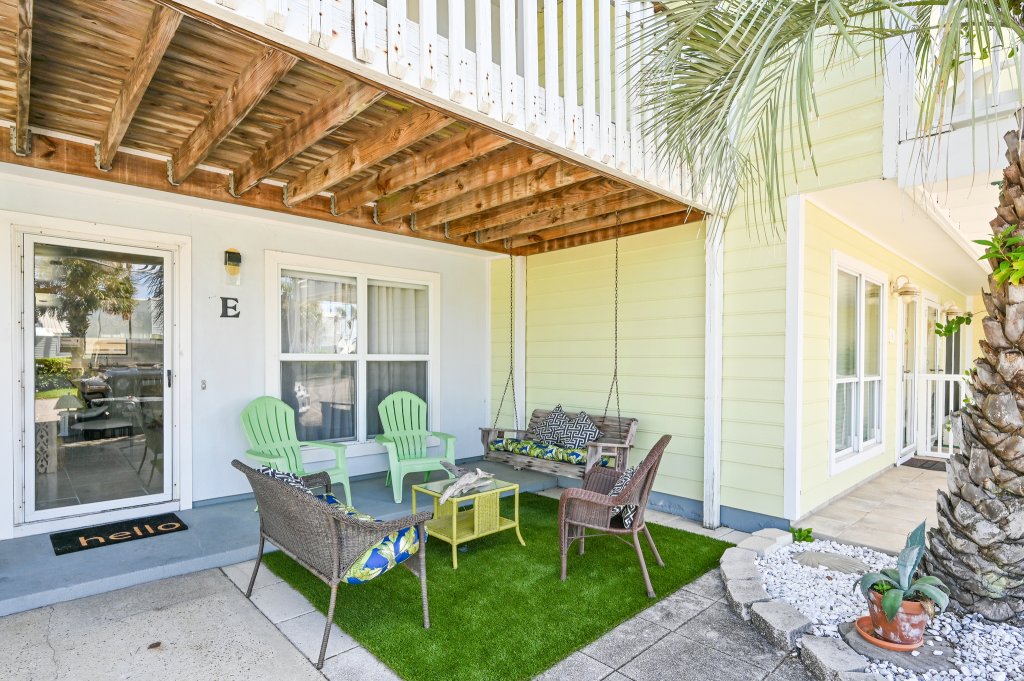 Easy Beach Access & 3 Miles From Rosemary Beach | Image #9/9 | 