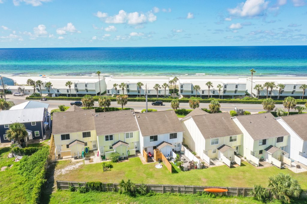 Easy Beach Access & 3 Miles From Rosemary Beach | Image #7/9 | 